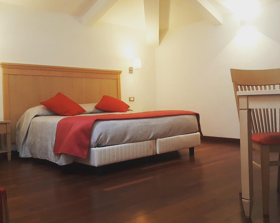 Hotel Palazzo Sant' Elena 포자 외부 사진